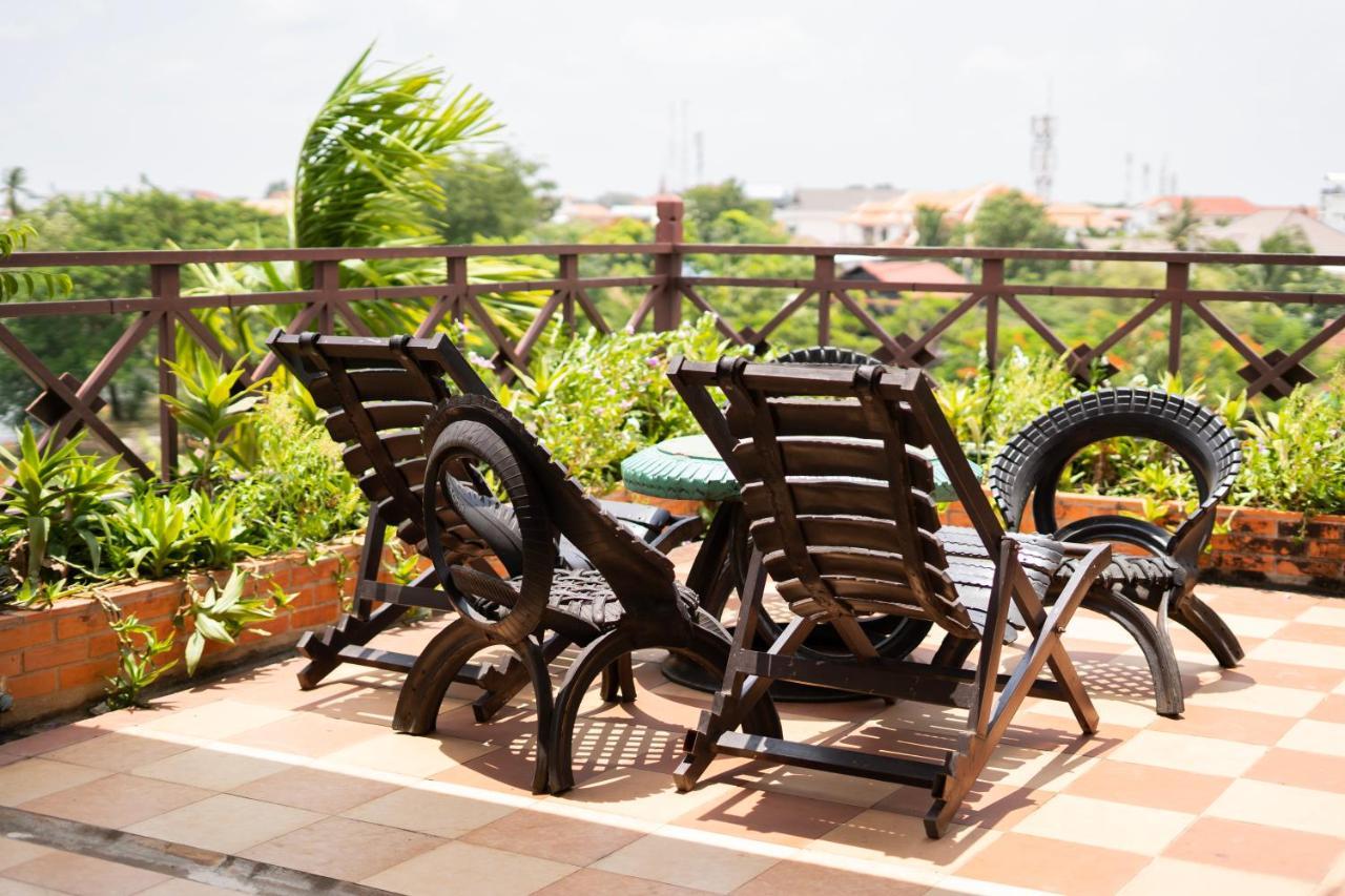 Siem Reap Riverside Hotel מראה חיצוני תמונה