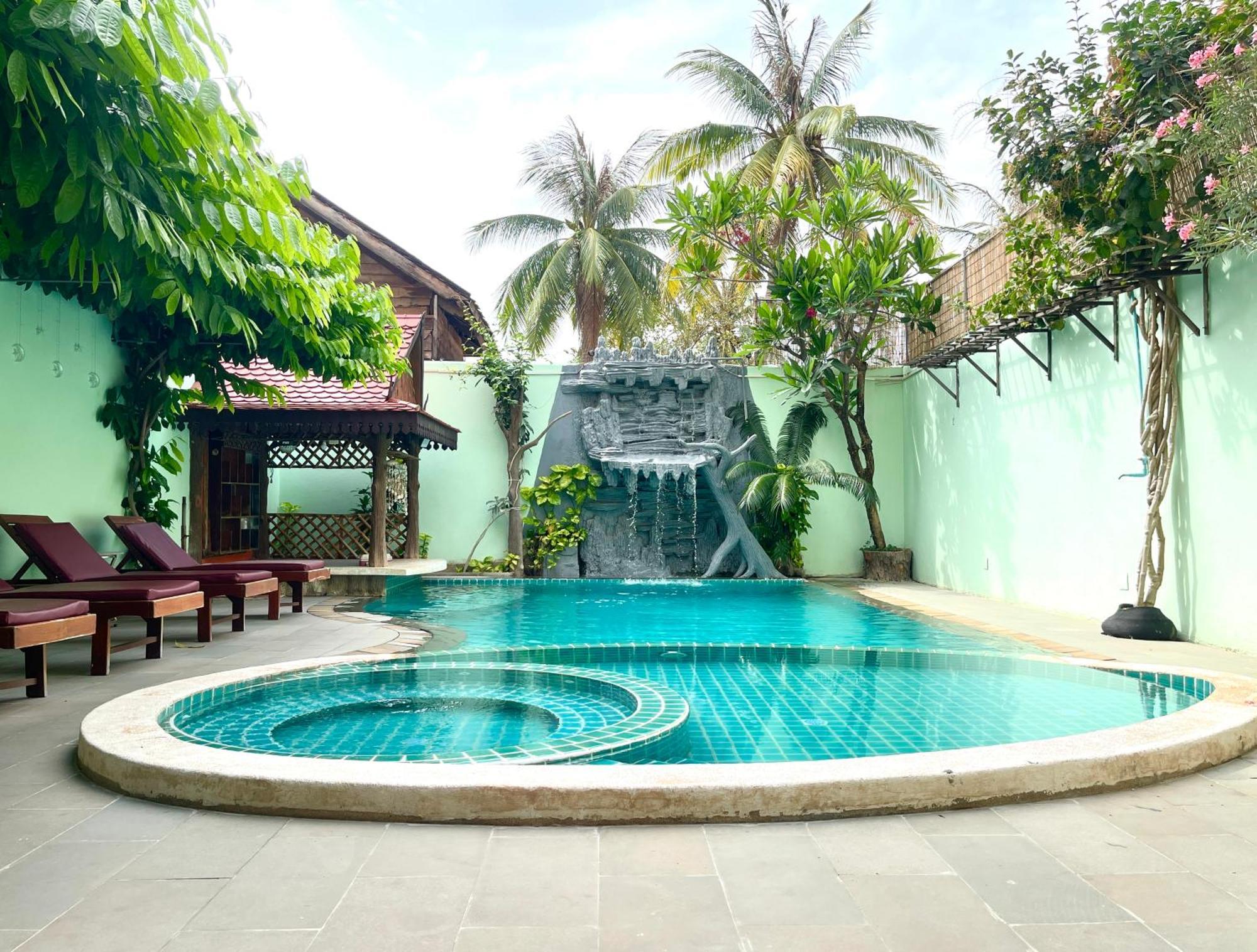 Siem Reap Riverside Hotel מראה חיצוני תמונה